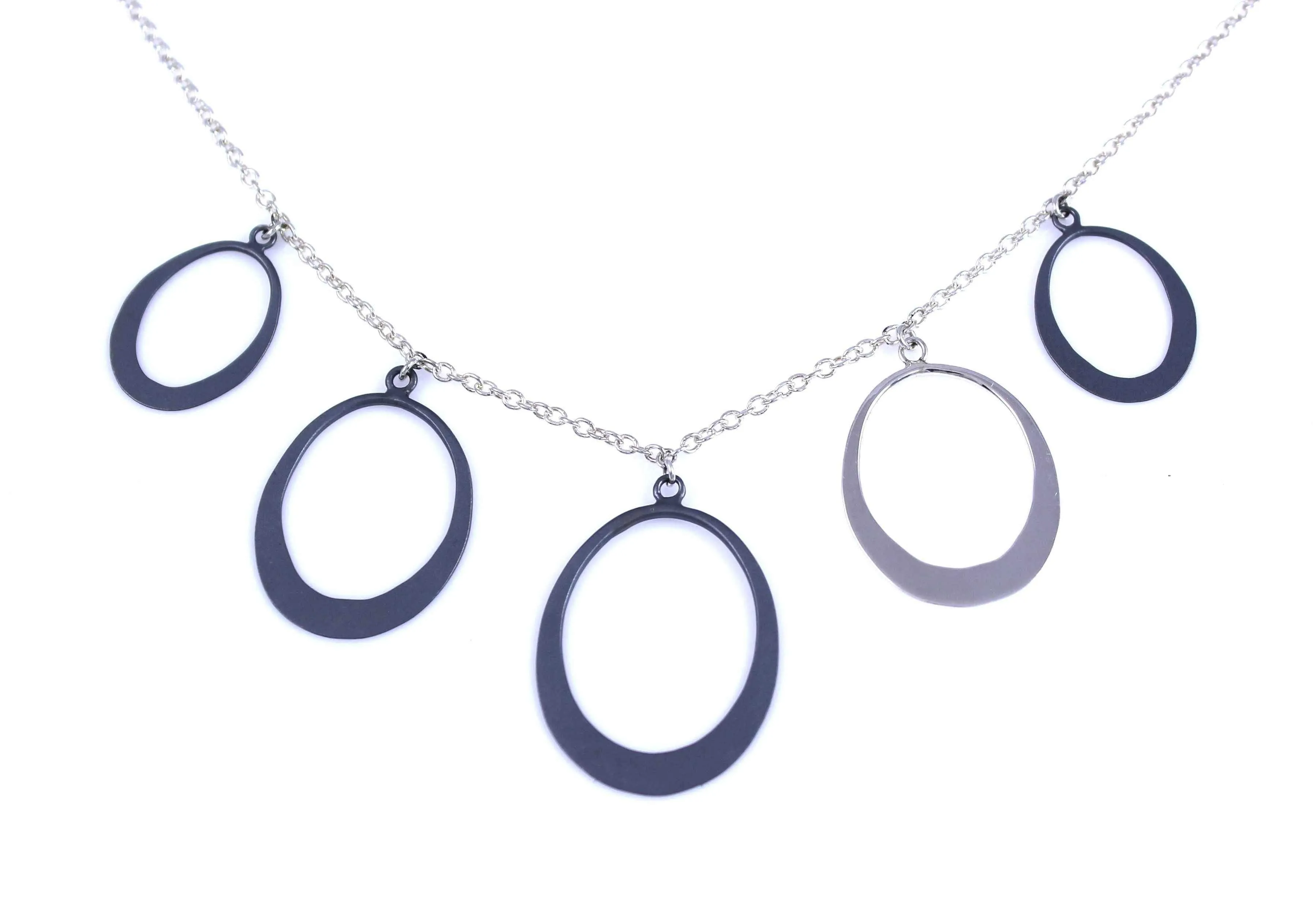 Petite Oval Necklace