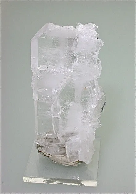 Quartz-Faden, Dara Ismael Khan District, Waziristan, Pakistan, Collected c. early 2000s, Kalaskie Collection #353, Small Cabinet 1.7 x 5.0 x 9.5 cm, $125. Online 11/3