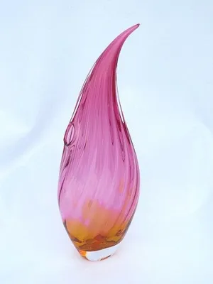 Raindrop Vase (Ruby & Amber)