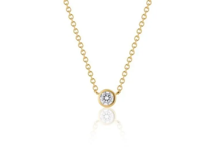 Round Brilliant Cut Diamond Necklace-Yellow Gold