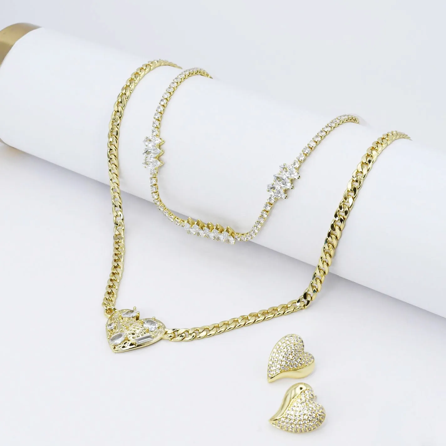 Shimmering Love Necklace J30