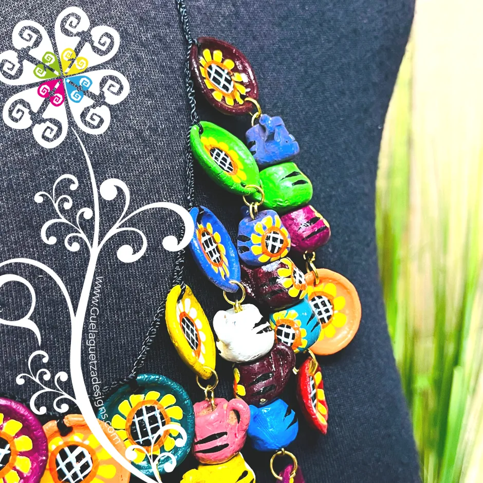 Short Cocinita Jewelry - Clay Necklace Set