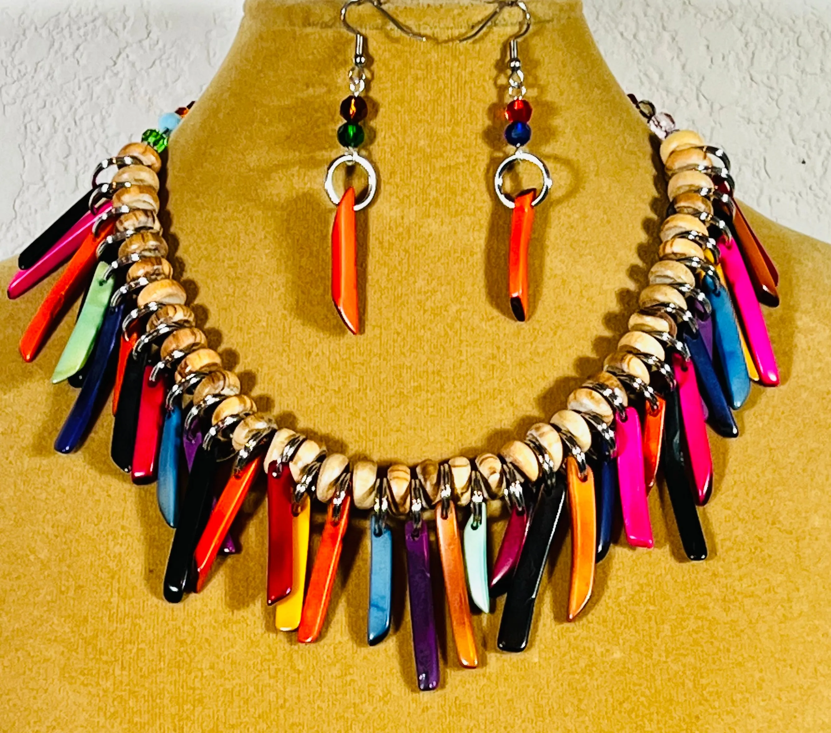 Tagua Nut Necklace Set. #22021