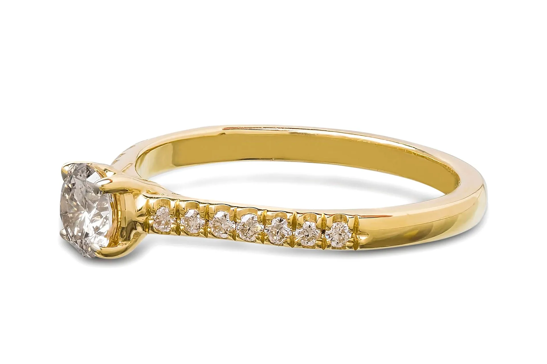 The Solitaire Pave