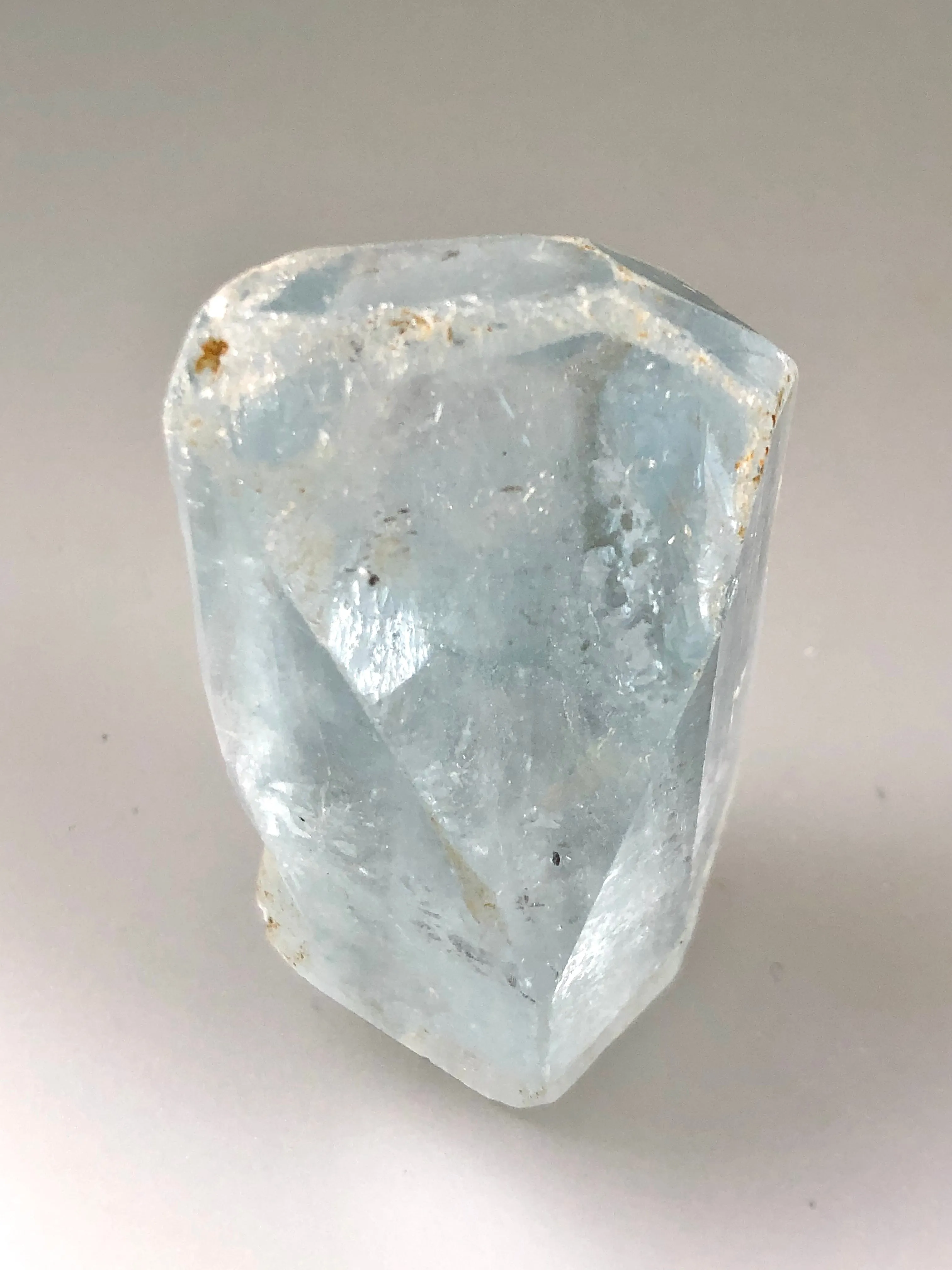 Topaz, 1991 London Pocket, Little Three Mine, Ramona, California, Dr. David London Collection LT3-118A, Miniature, 2.1 cm x 2.2 cm x 4.0 cm, $150. Online Oct. 4.
