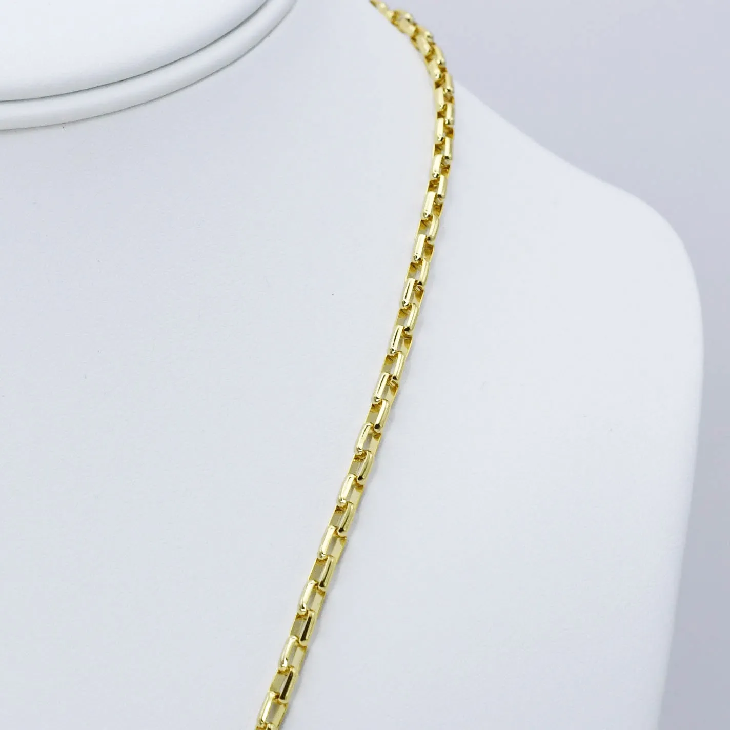 Trace Chain Necklace J21