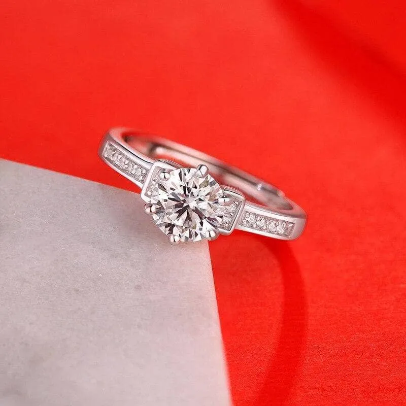 Twinkle Stone 1.0Ct VVS1 Diamond Engagement Ring