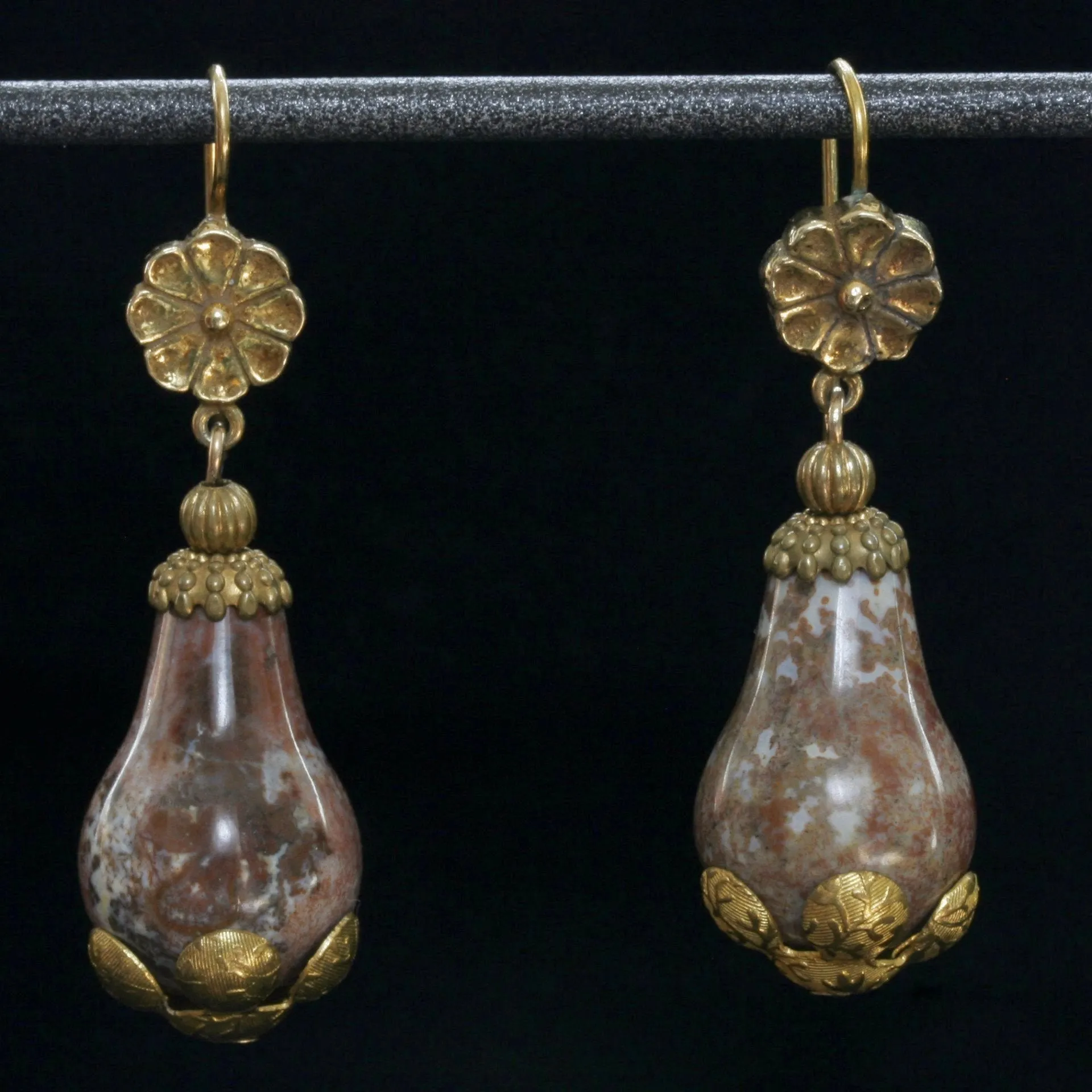 Victorian Agate and Pinchbeck Drop Earrings