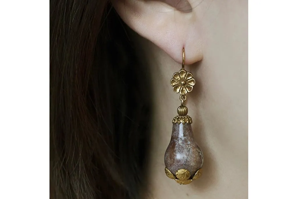 Victorian Agate and Pinchbeck Drop Earrings
