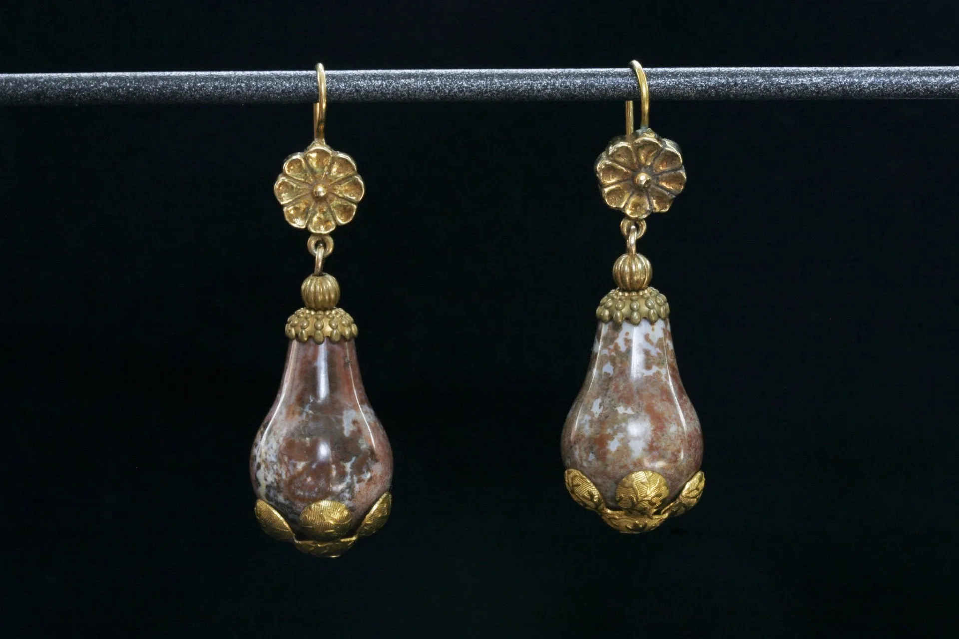 Victorian Agate and Pinchbeck Drop Earrings