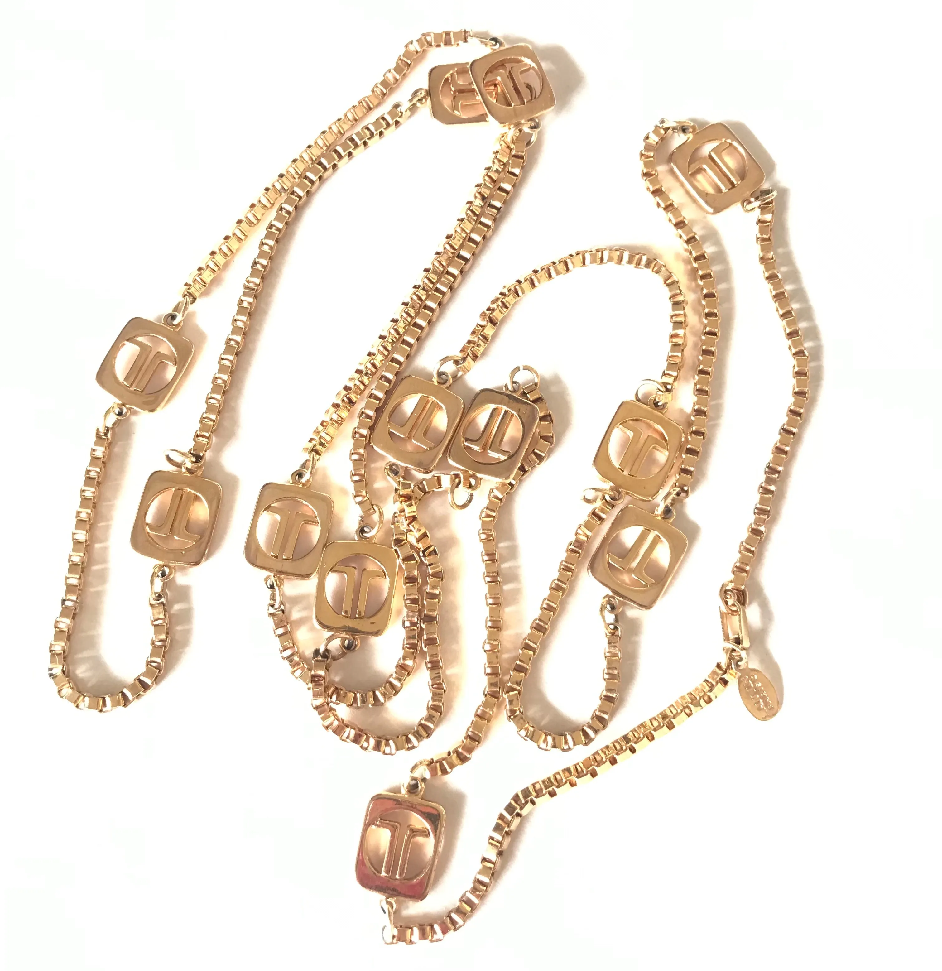 Vintage Lanvin golden chain long necklace with logo motif charms. Rare Lanvin vintage jewelry. Long necklace. 0403311