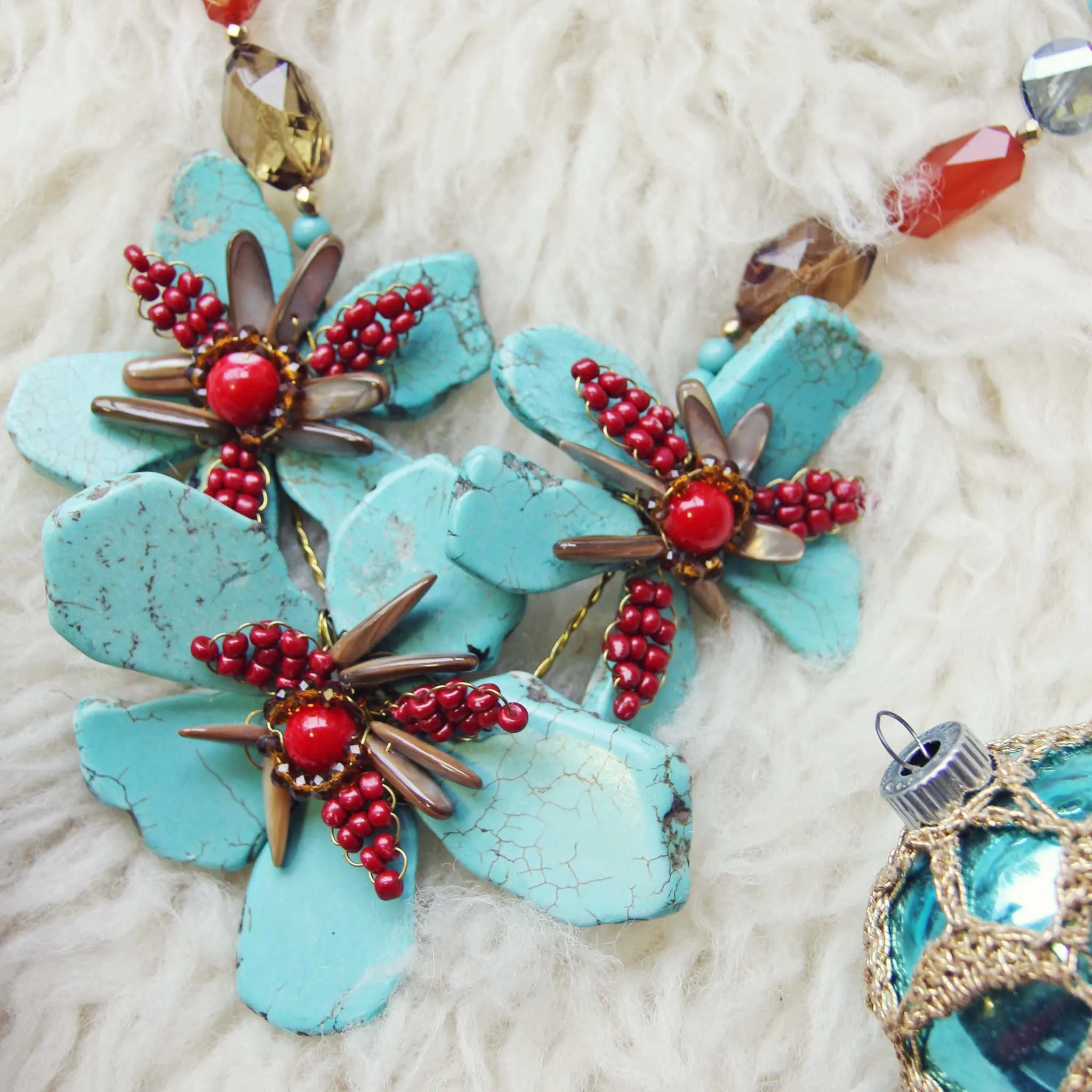 Vintage Turquoise Flora Necklace